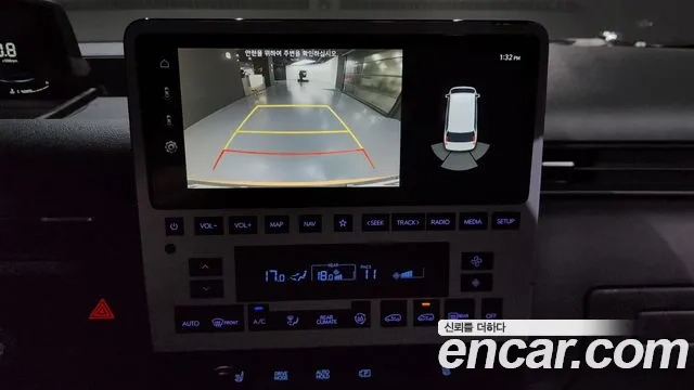 Hyundai Staria 2023 Желтый из Кореи, фото 6