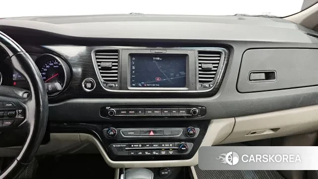 Kia The New Carnival 2018 Белый из Кореи, фото 6