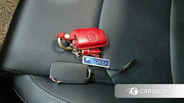 Kia The New K3 2nd generation 2022 Серый из Кореи, фото 6