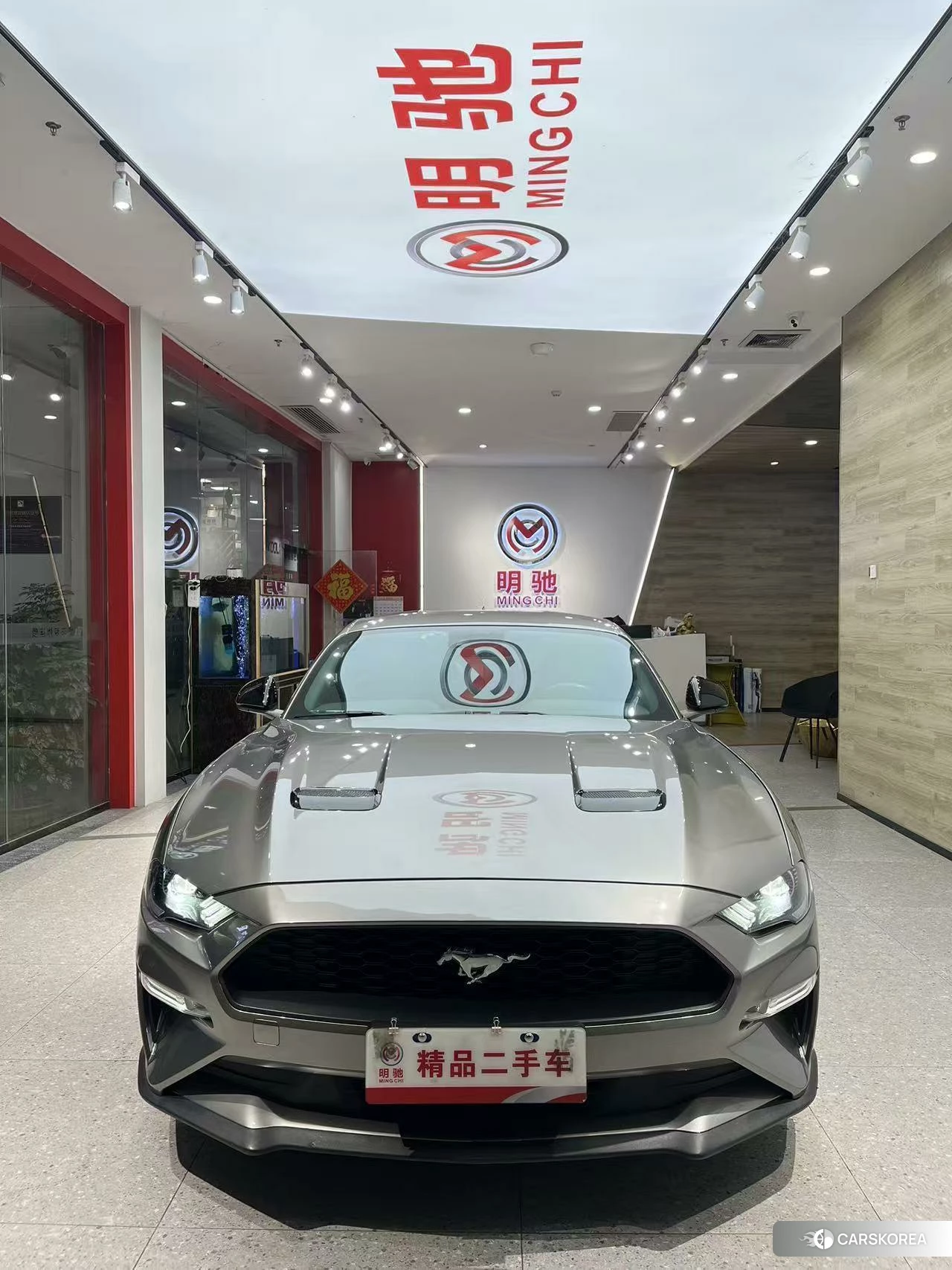 Ford Mustang 2020 Темно-серый из Китая, фото 6
