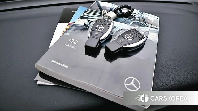 Mercedes-Benz GLC-Class X253 2019 Белый из Кореи, фото 6