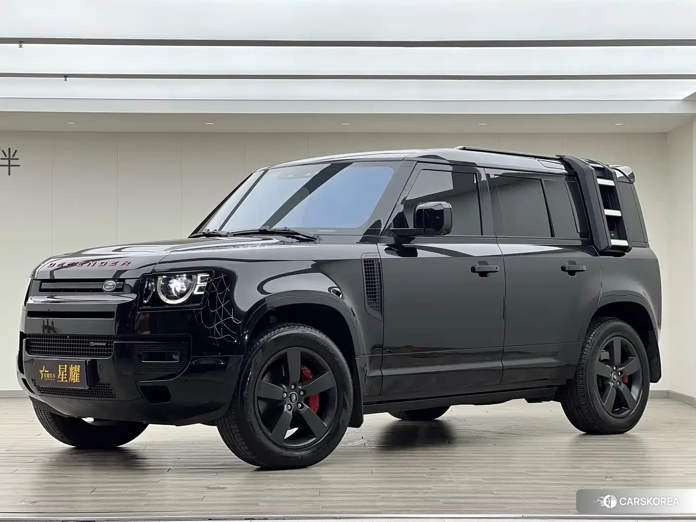 Land Rover Defender 2022 Черный из Китая, фото 6