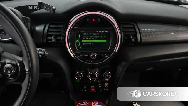 Mini Cooper 2020 Красный из Кореи, фото 6