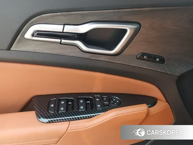 Kia Sportage 5th Generation 2024 Белый из Кореи, фото 6