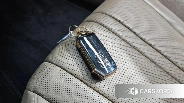 Kia K8 2022 Белый из Кореи, фото 6