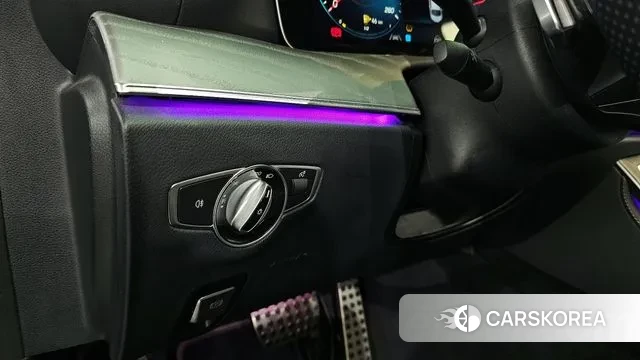 Mercedes-Benz E-Class W213 2021 Черный из Кореи, фото 6