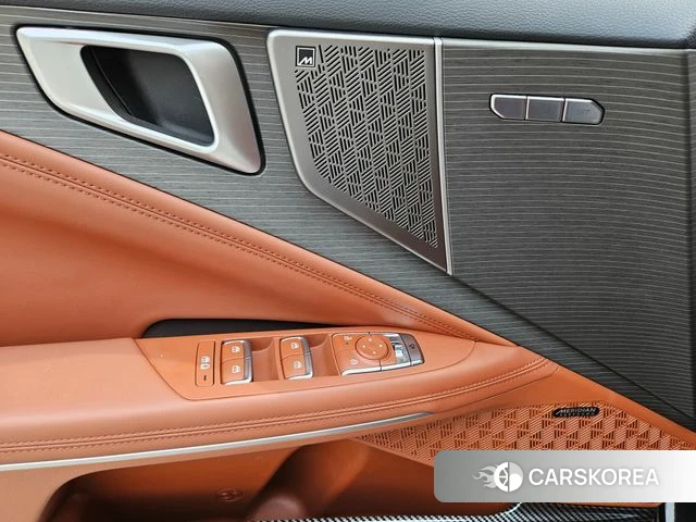 Kia The New K8 Hybrid 2025 Черный из Кореи, фото 6
