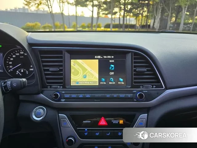 Hyundai Avante AD 2018 Белый из Кореи, фото 6