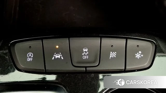 Chevrolet (GM Daewoo) Trailblazer 2021 Белый из Кореи, фото 6