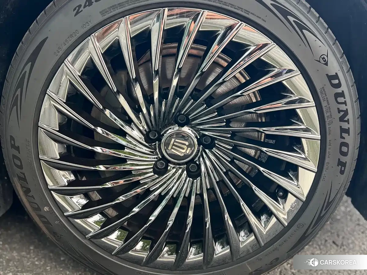 Toyota Crown (imported) 2025 Черный из Китая, фото 6