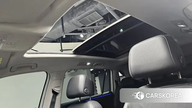 Volkswagen Tiguan Allspace 2024 Белый из Кореи, фото 6