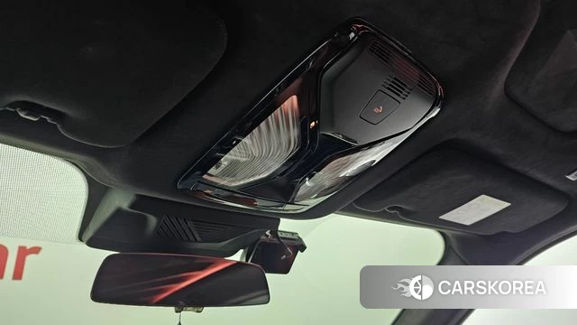BMW XM (G09) 2023 Белый из Кореи, фото 6