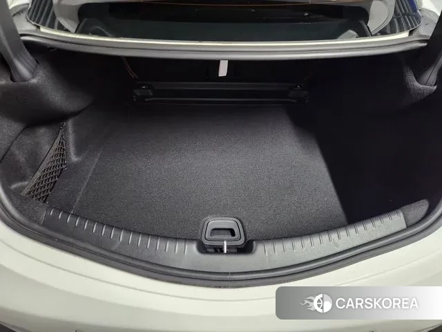 Mercedes-Benz CLE-Class C236 2025 Белый из Кореи, фото 6