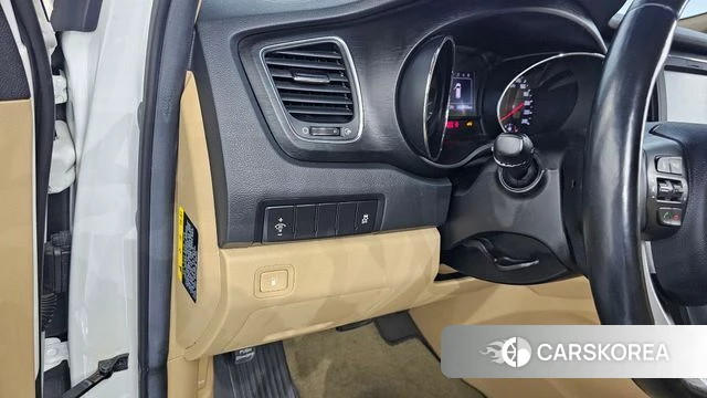 Kia All New Carnival 2018 Белый из Кореи, фото 6