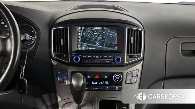 Hyundai The New Grand Starex 2018 Серебряный из Кореи, фото 6