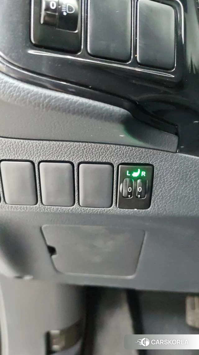 Mitsubishi  Outlander 2022 Белый из Китая, фото 6