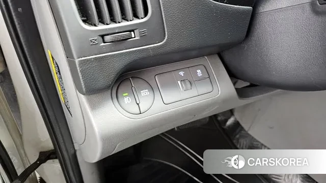 Hyundai The New Grand Starex 2018 Белый из Кореи, фото 6