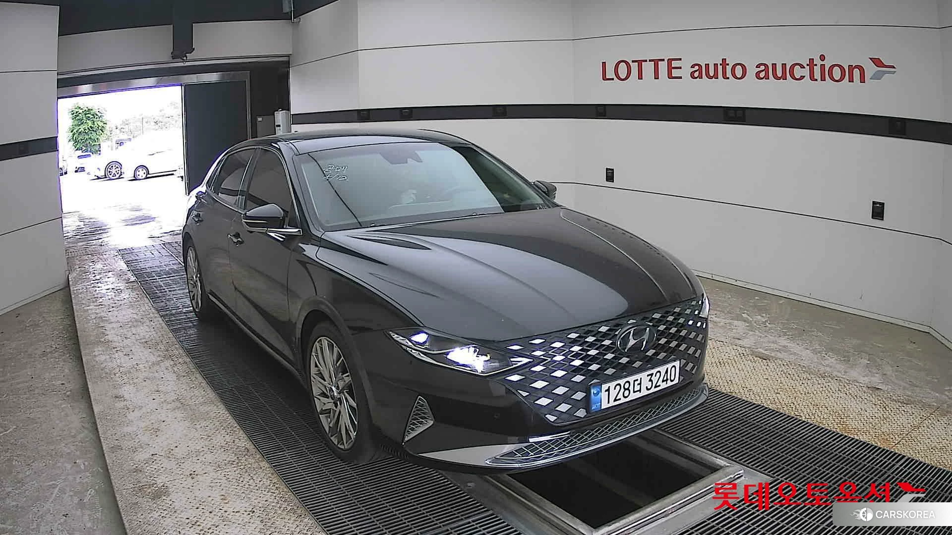 Hyundai Grandeur 2022 Черный из Кореи, фото 6