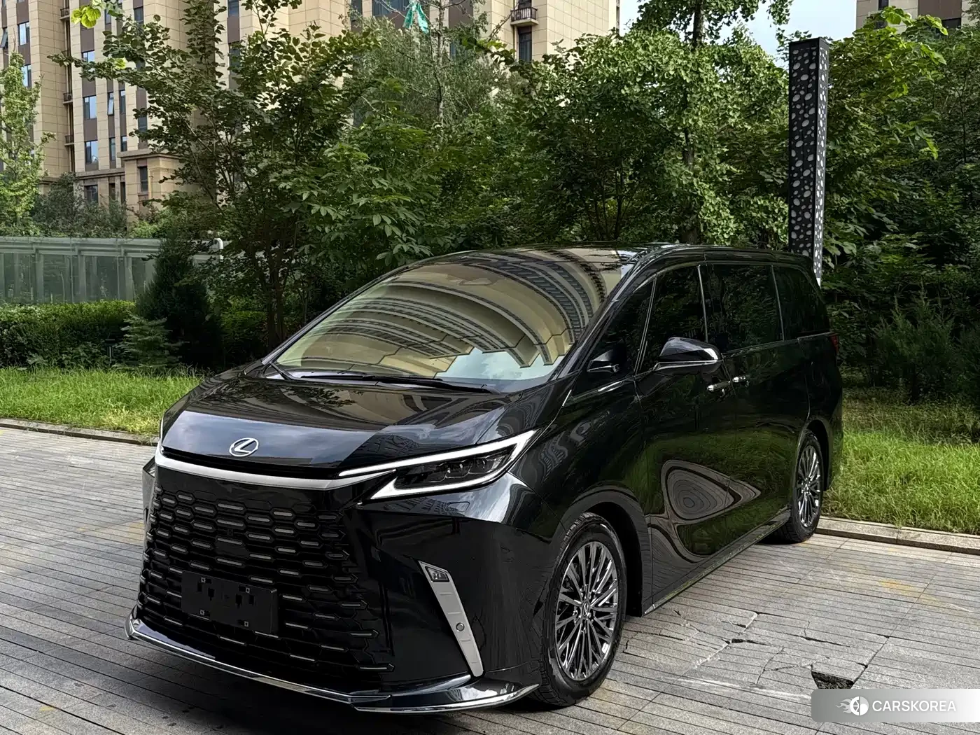 Lexus LM 2025 Черный из Китая, фото 6