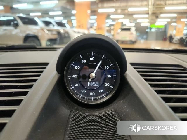 Porsche 911(992) 2020 Серебристо-серый из Кореи, фото 6