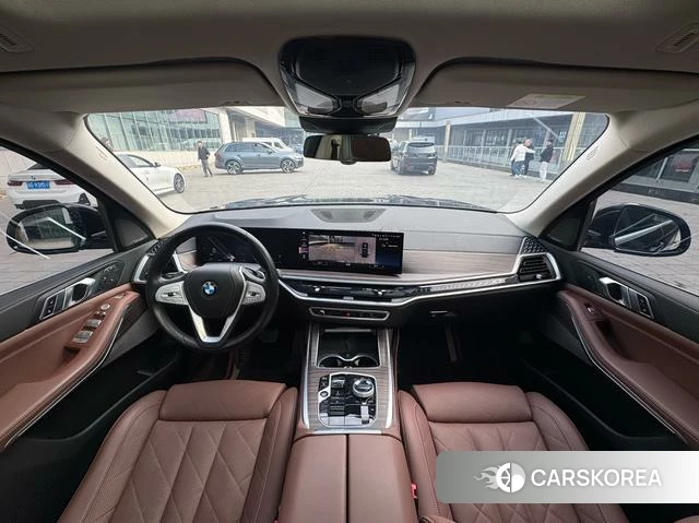 BMW X7 2021 Черный из Китая, фото 6