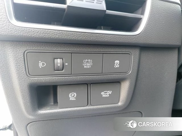 Hyundai Sonata D Edge Hybrid (DN8) 2023 Белый из Кореи, фото 6