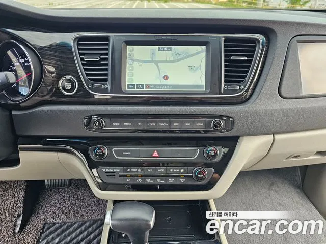 Kia The New Carnival id 2718126 из Кореи 6