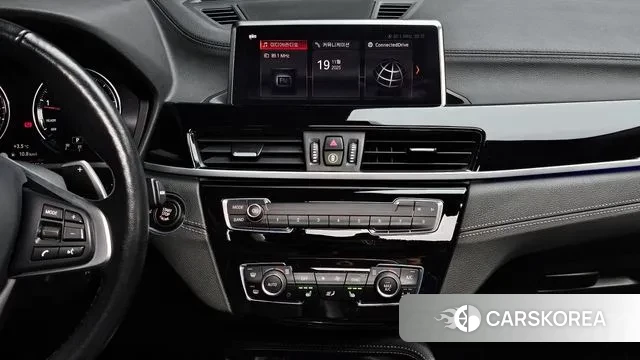 BMW X1 (F48) 2022 Белый из Кореи, фото 6