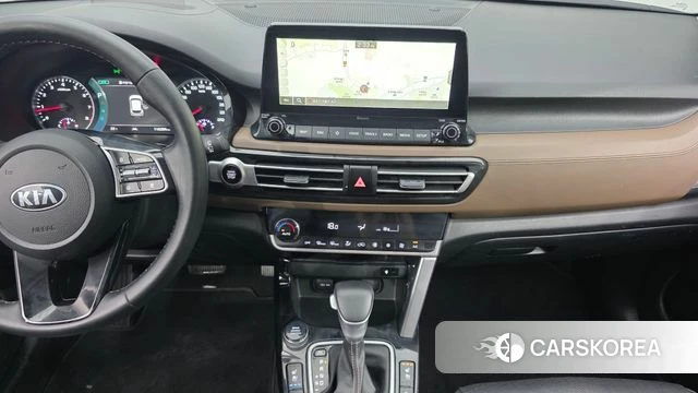Kia Seltos 2020 Белый из Кореи, фото 6