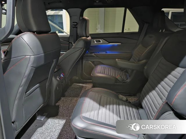 Ford Explorer 6th Generation 2025 Синий из Кореи, фото 6