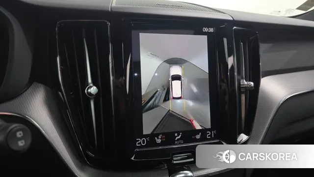 Volvo XC60 second Generation 2021 Черный из Кореи, фото 6