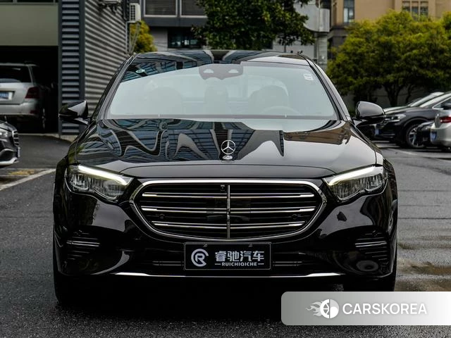 Mercedes-Benz E-class 2024 Черный из Китая, фото 6