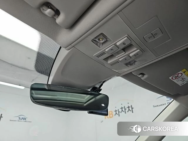 Volkswagen Tiguan second Generation 2023 Белый из Кореи, фото 6