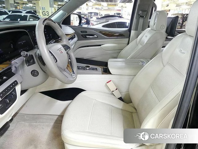 Cadillac Escalade 5th Generation 2022 Черный из Кореи, фото 6