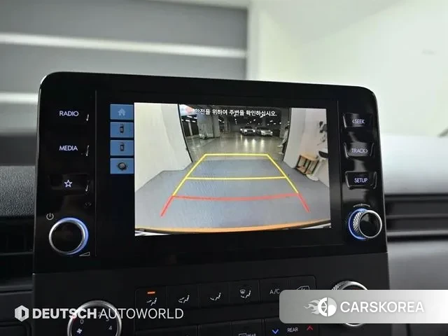 Hyundai Staria 2024 Желтый из Кореи, фото 6