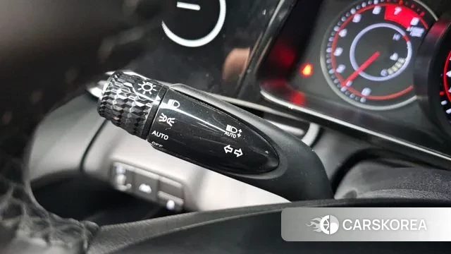 Hyundai Avante (CN7) 2021 Светло-серебряный цвет из Кореи, фото 6