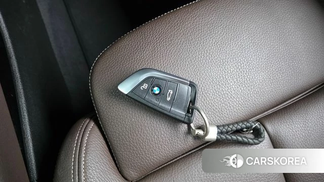 BMW X1 (F48) 2021 Черный из Кореи, фото 6