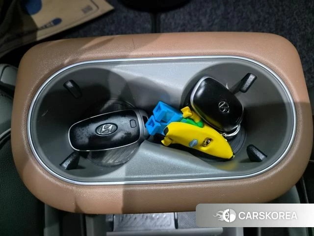 Hyundai Ionic 5 2021 Серебристо-серый из Кореи, фото 6