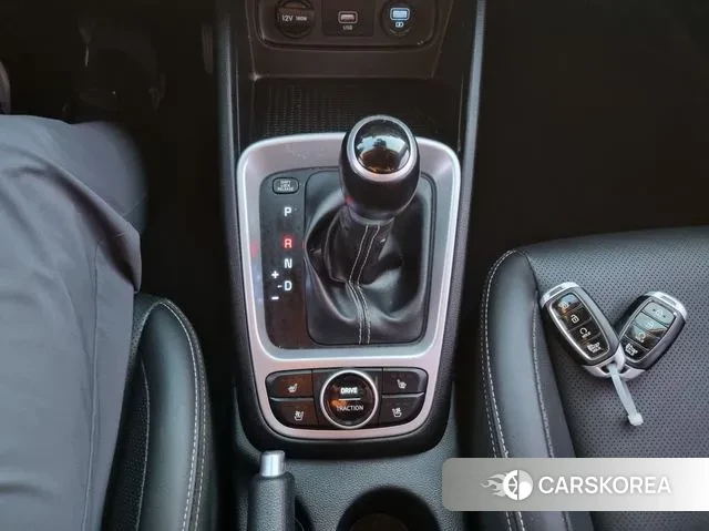 Hyundai Venue 2020 Синий из Кореи, фото 6