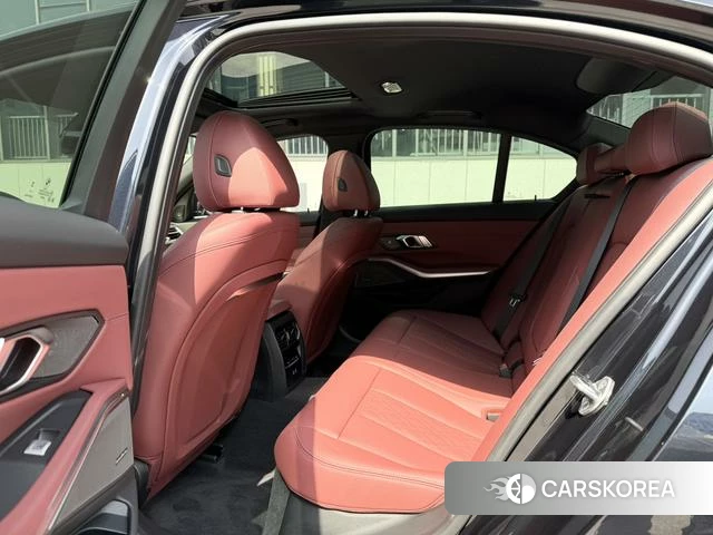 BMW 3 series 2025 Черный из Китая, фото 6