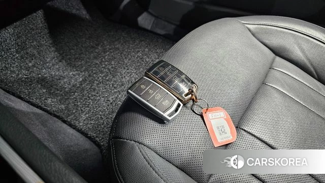 Genesis G80 2018 Черный из Кореи, фото 6