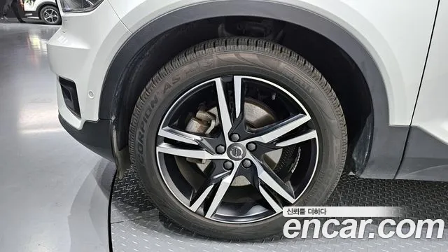 Volvo XC40 id 2729839 из Кореи 6