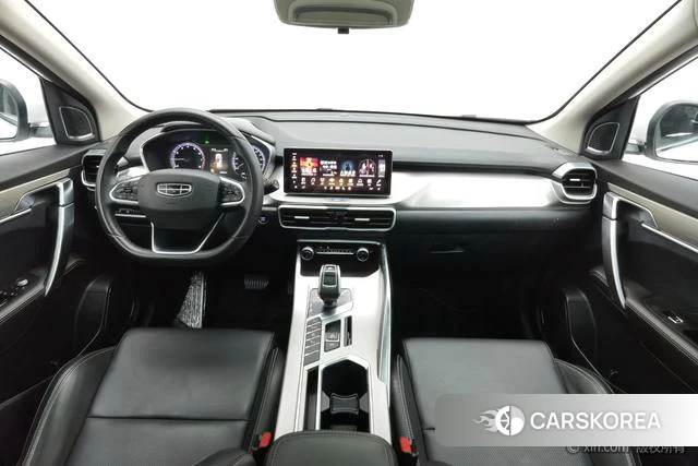 Geely Automobile Binyue 2019 Белый из Китая, фото 6