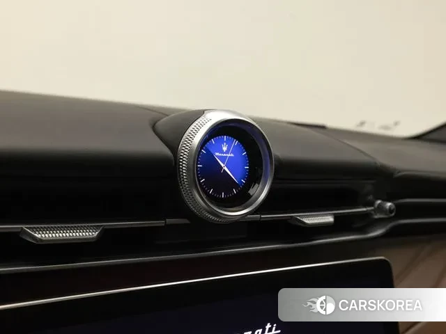 Maserati Grecale id 2883706 из Кореи 6