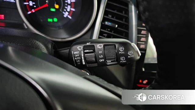 Ssangyong Tivoli Armor 2018 Белый из Кореи, фото 6