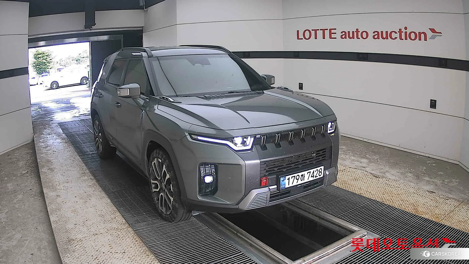 SsangYong Torres 2023 Forest Green из Кореи, фото 6