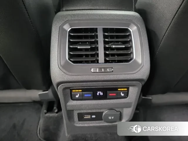 Volkswagen Tiguan Allspace 2018 Белый из Кореи, фото 6