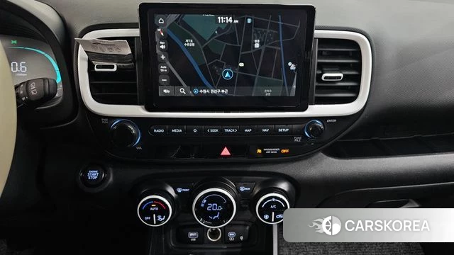 Hyundai Venue 2023 Белый из Кореи, фото 6