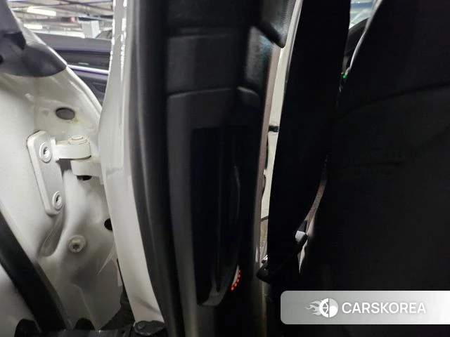 BMW 5 Series (G30) 2020 Белый из Кореи, фото 6