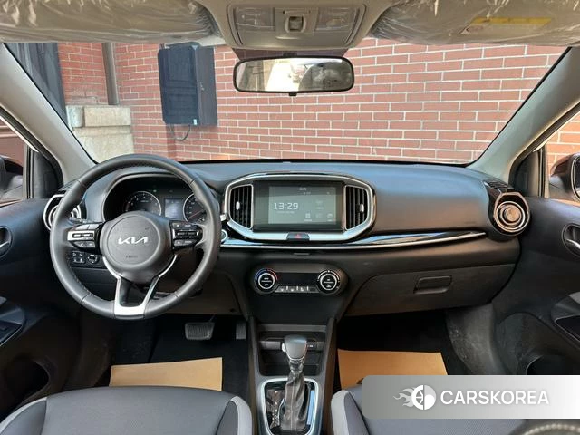 Kia Yi Ran 2023 Белый из Китая, фото 6